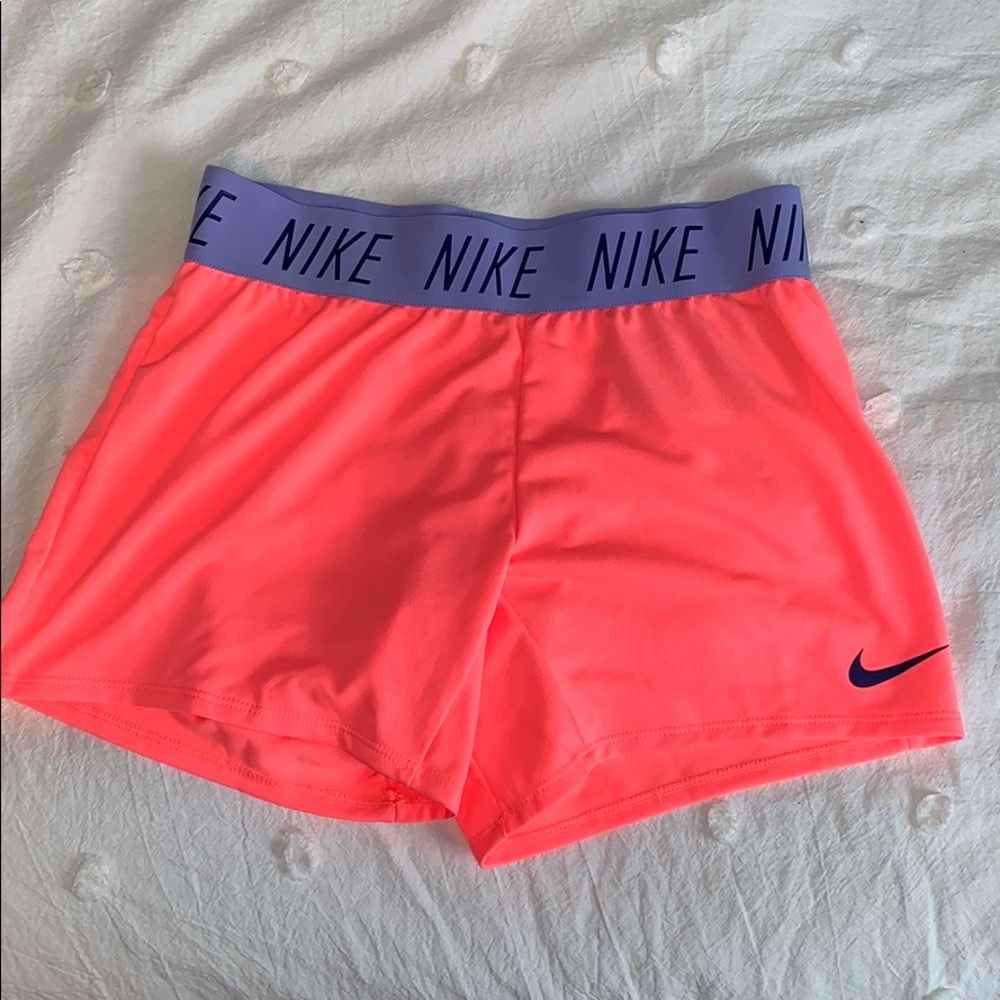 Nike Girl’s Training Short